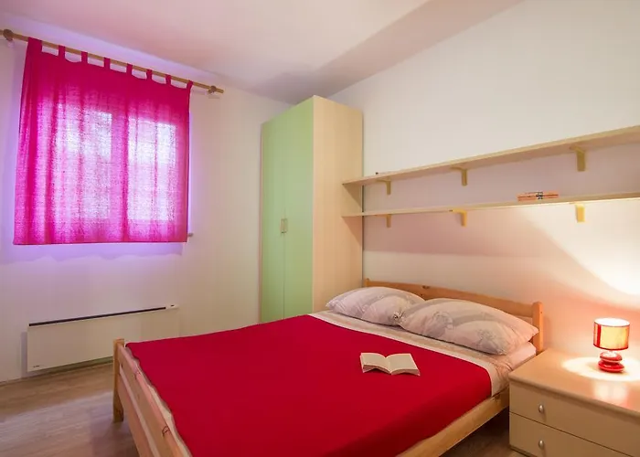 Apartman -jele 아파트 *